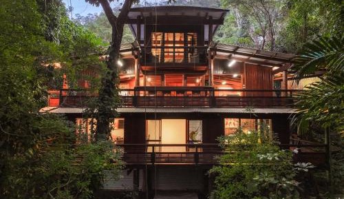 Four-Bedroom Vacation Home