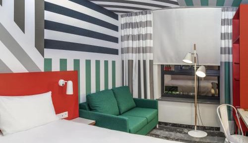 Superior Double Room with Sofa