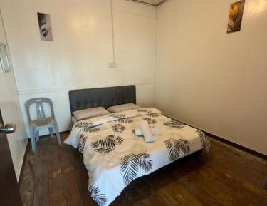Double Room with Shared Bathroom