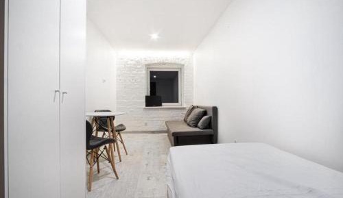 Triple Room with Shared Bathroom