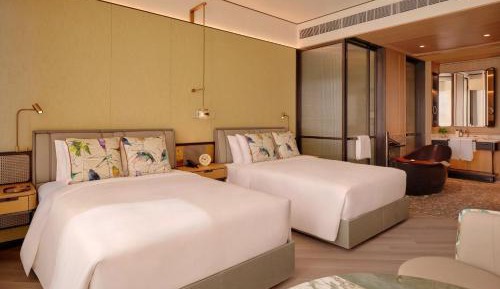 2 Double Premium East Sea View