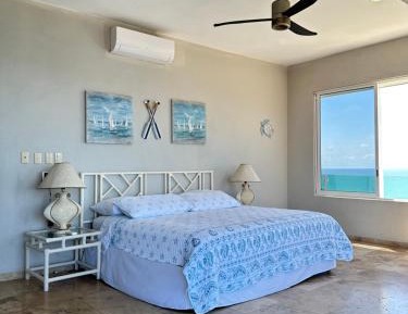 Villa - Beach Front