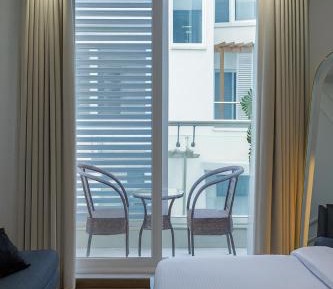 Two-Bedroom Apartment with City View