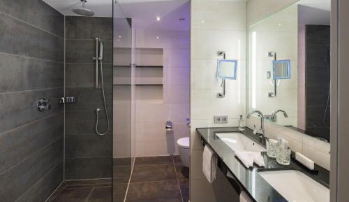 Grand Deluxe Double Room