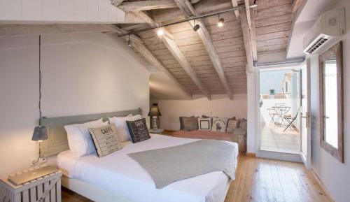 Deluxe Loft with balcony and Partial Sea View Amymone (3rd floor)