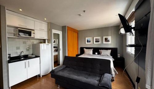 Apartment with City View