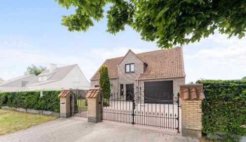 Four-Bedroom Holiday Home