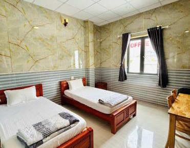 Deluxe Double or Twin Room with Balcony