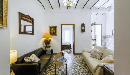 Four-Bedroom Holiday Home