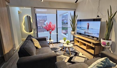 Three-Bedroom Deluxe Apartment