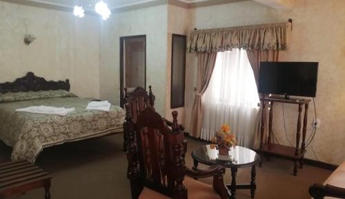 Large Single Room
