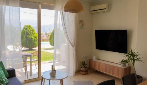 Two-Bedroom Apartment with Pool View