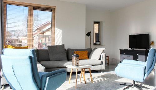 Five-Bedroom Holiday Home