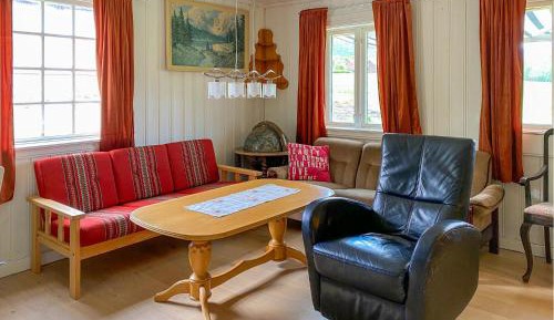 Two-Bedroom Holiday Home