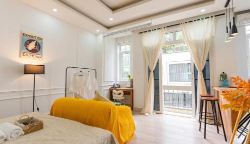 Deluxe Double Room with Balcony