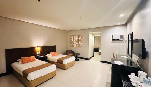 Grand Family Room