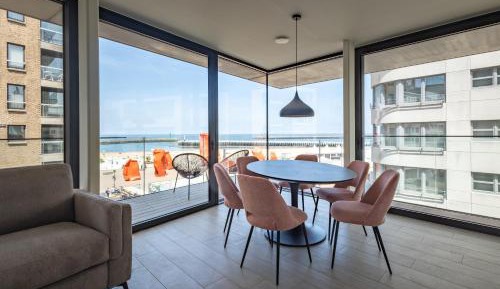 One-Bedroom Apartment with Balcony and Sea View