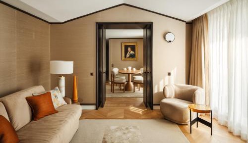 Marquis Suite