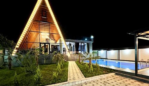 Villa with Garden View