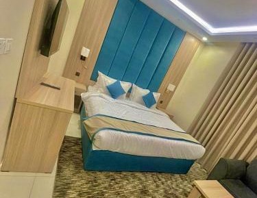 Two-Bedroom Suite