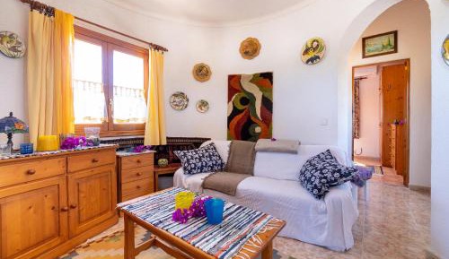 One-Bedroom Holiday Home