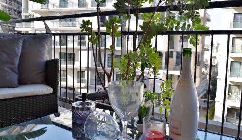 Studio with Terrace