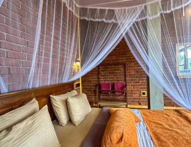 Double Room with Mountain View