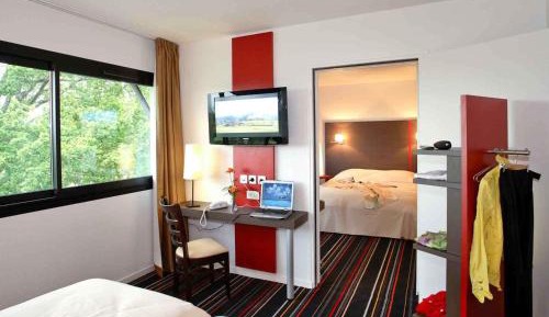 Standard Family Suite with 2 Connecting Rooms