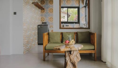 Apartment with Garden View