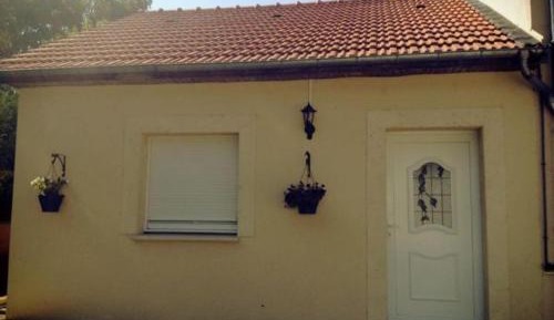 Holiday Home (2 adults)