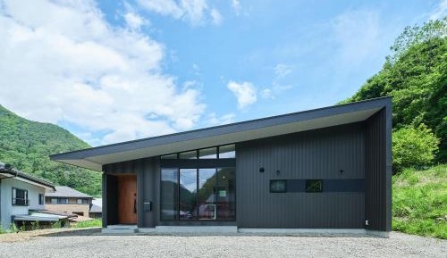 One-Bedroom House