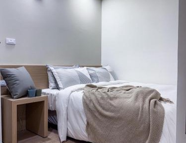 Single Room with Private Bathroom