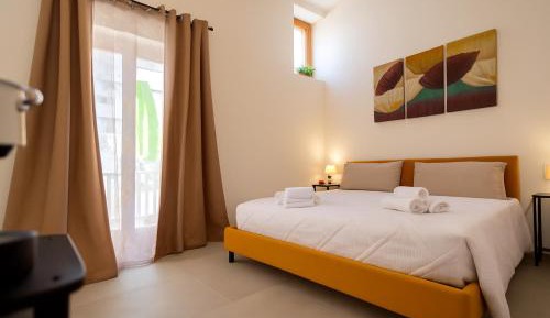 One-Bedroom Apartment with Terrace