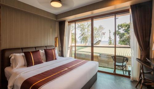 Deluxe Double Room with Sea View