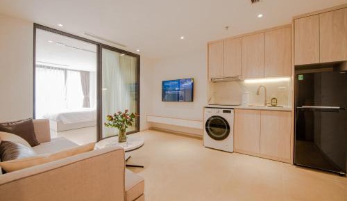 Room #1411472205