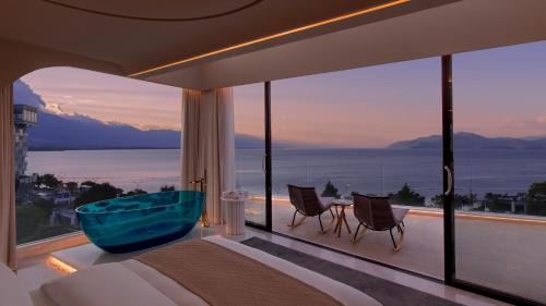 Superior Suite with Sea View