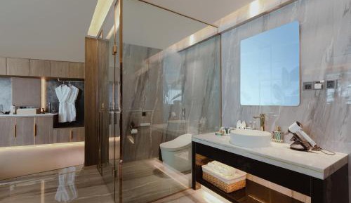 Double Room with Balcony and Sea View