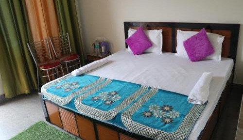 Double Room with Mountain View