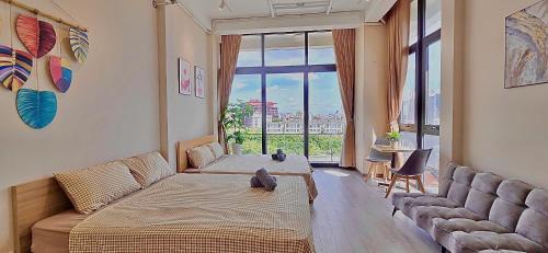 Large Double or Twin Room