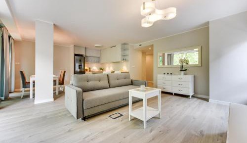 Deluxe Two-Bedroom Apartment 1 Floor
