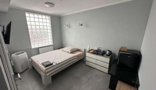 Small Single Room