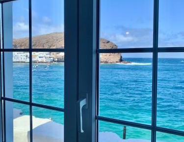 One-Bedroom Apartment with Sea View
