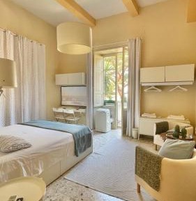 King Room with Balcony