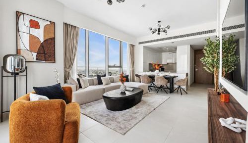 Two-Bedroom Deluxe Apartment with Balcony