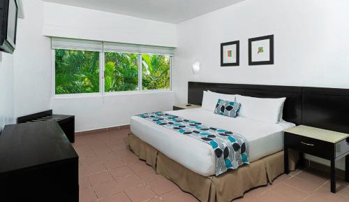 King Room with Garden View