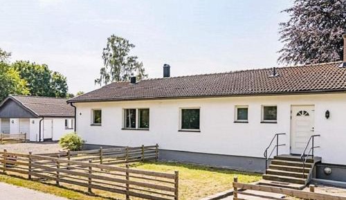 Two-Bedroom Holiday Home