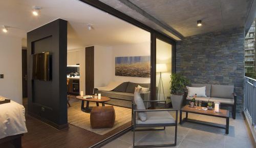 Apartment with Balcony