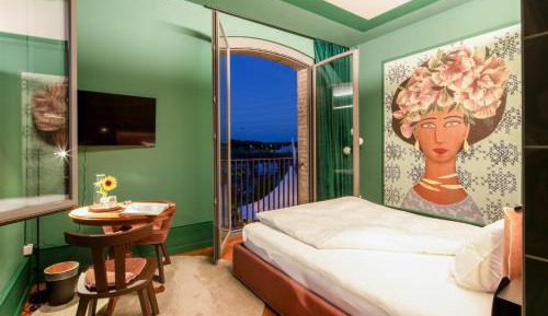 Superior Single Room