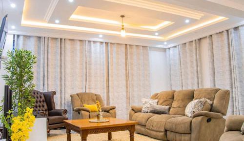 Three-Bedroom Holiday Home 