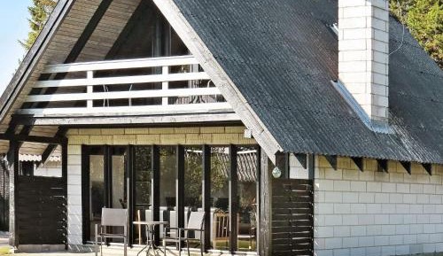 Four-Bedroom Holiday Home